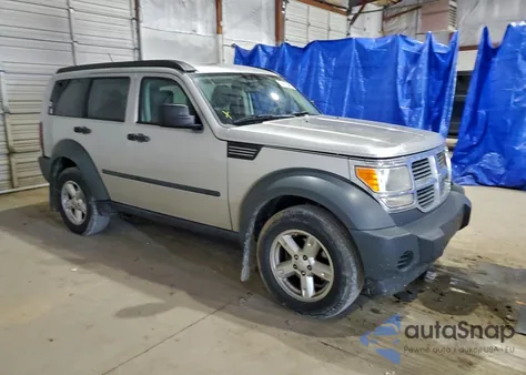 2007 Dodge Nitro Sxt z USA, uszkodzony, nr VIN 1D8GU28K77W685692
